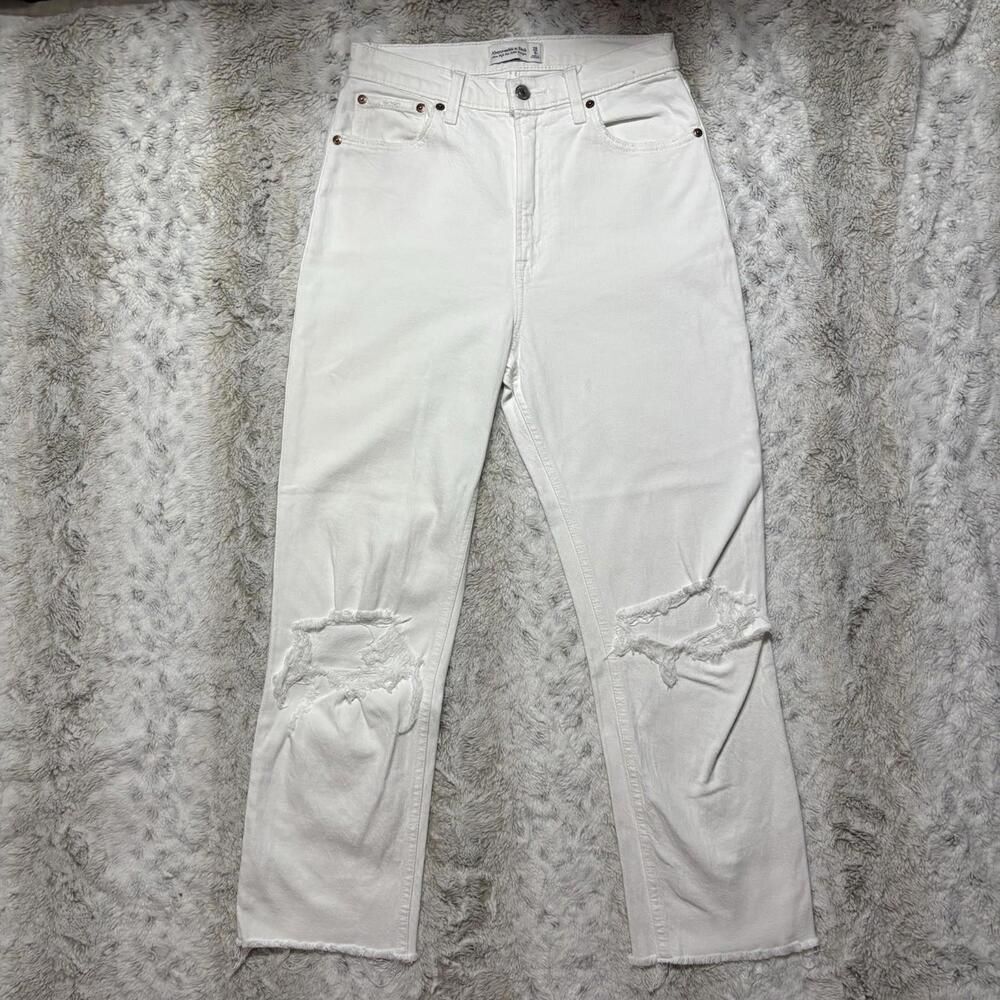 Abercrombie & Fitch White Distressed Jeans High Rise Ankle Straight 28 6 R 26x26